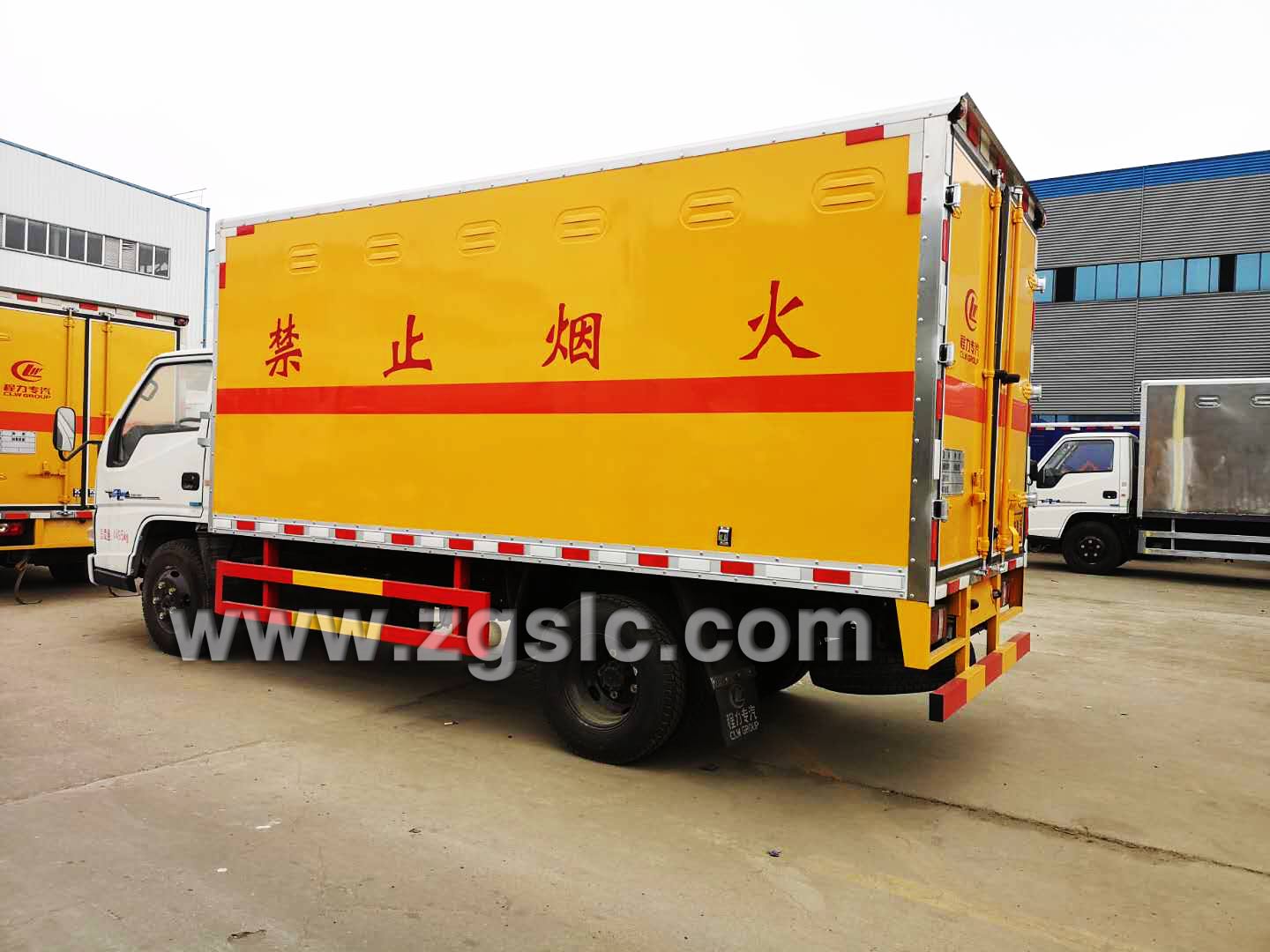 程力集團(tuán)江鈴順達(dá)爆破器材運(yùn)輸車