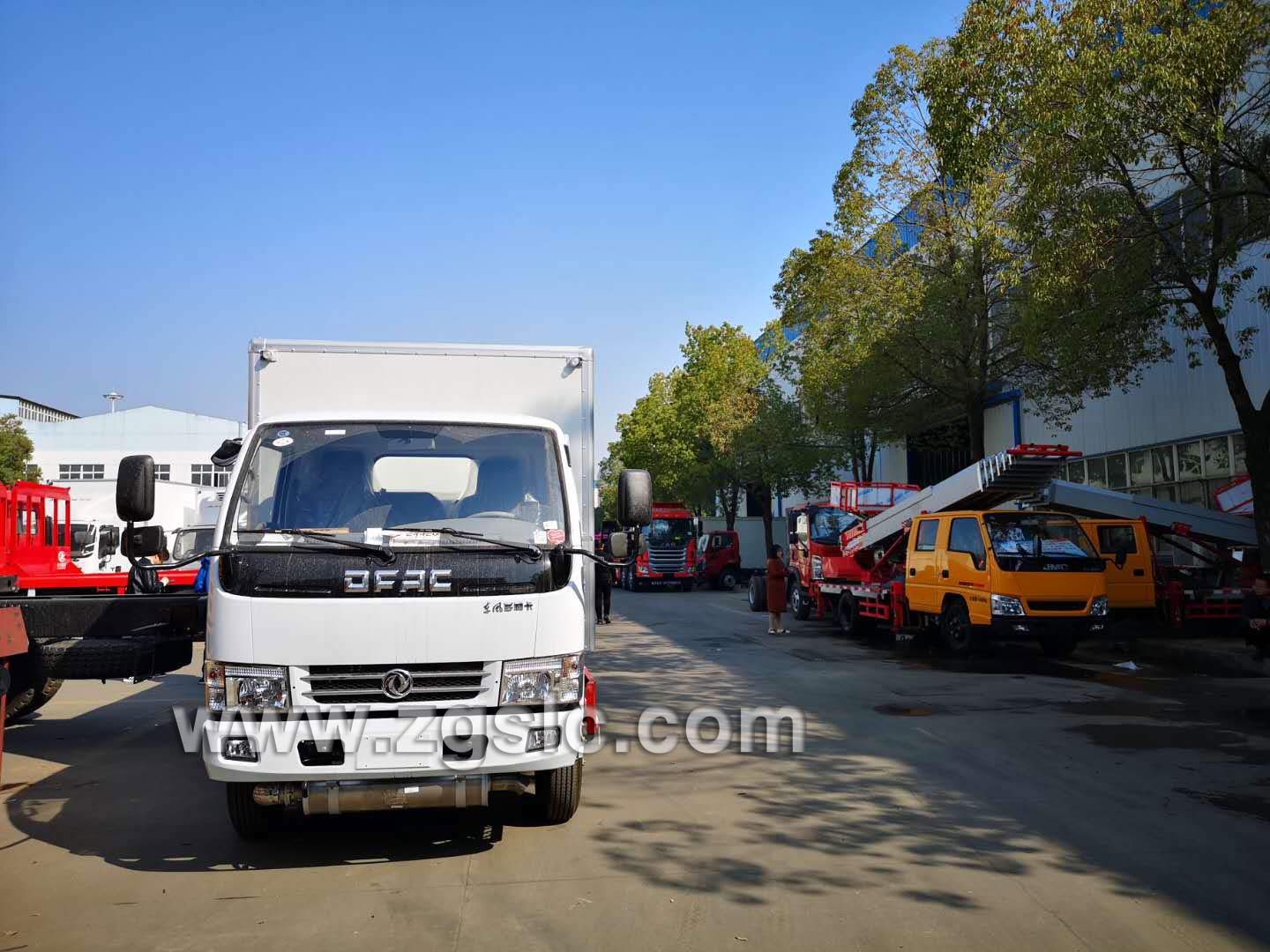 東風(fēng)小多利卡爆破器材運輸車（國五）